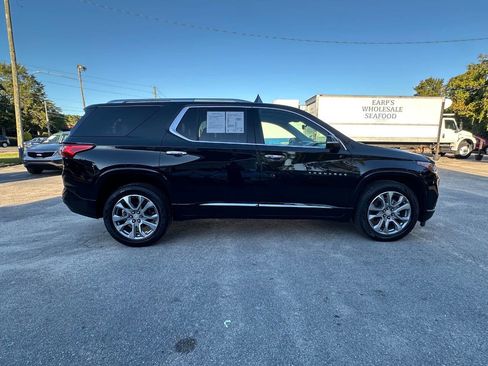 Used 2021 Chevrolet Traverse Premier image 4