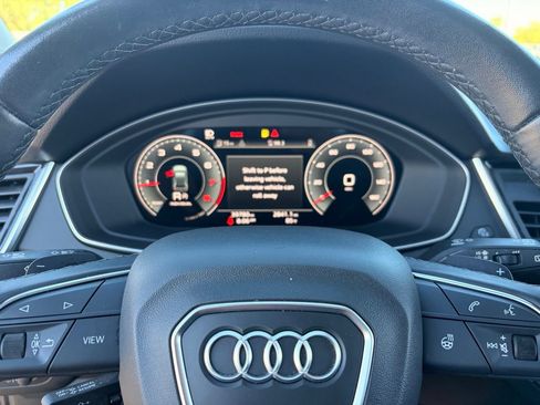 Used 2022 Audi Q5 2.0T Premium Plus AWD/4WD image 30