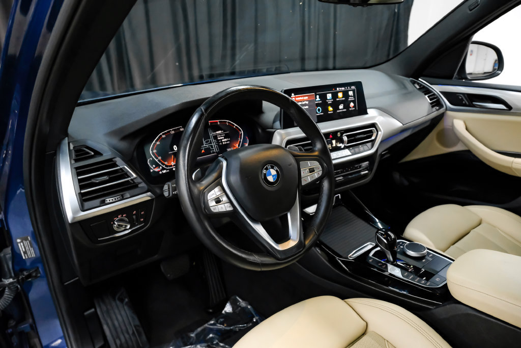Used 2023 BMW X3 xDrive30i w/ Convenience Package AWD/4WD image 3