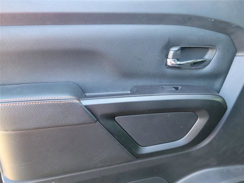 Used 2021 Nissan Titan PRO-4X w/ Pro-4x Utility Package image 13