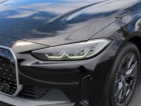 Used 2023 BMW i4 eDrive35 RWD image 5