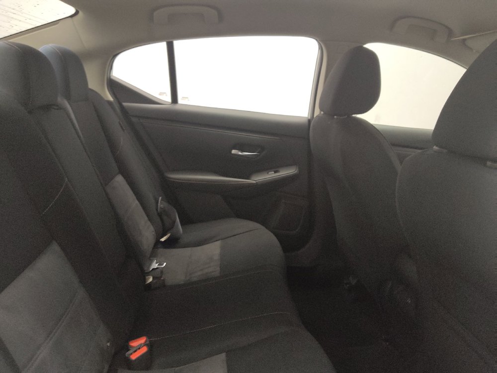 Used 2021 Nissan Sentra SR FWD image 19