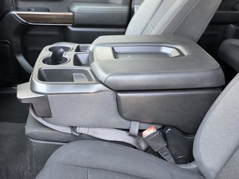 Used 2022 Chevrolet Silverado 1500 LT image 7