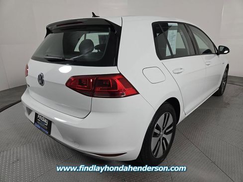 Used 2016 Volkswagen e-Golf SE image 6