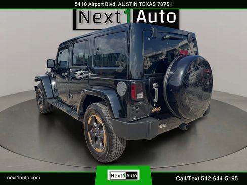 Used 2014 Jeep Wrangler Unlimited Sahara AWD/4WD image 15