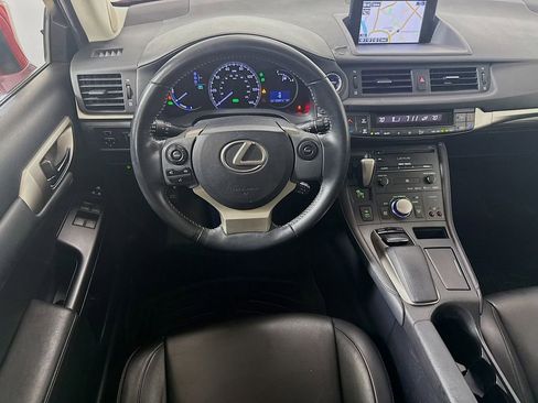 Used 2014 Lexus CT 200h image 22