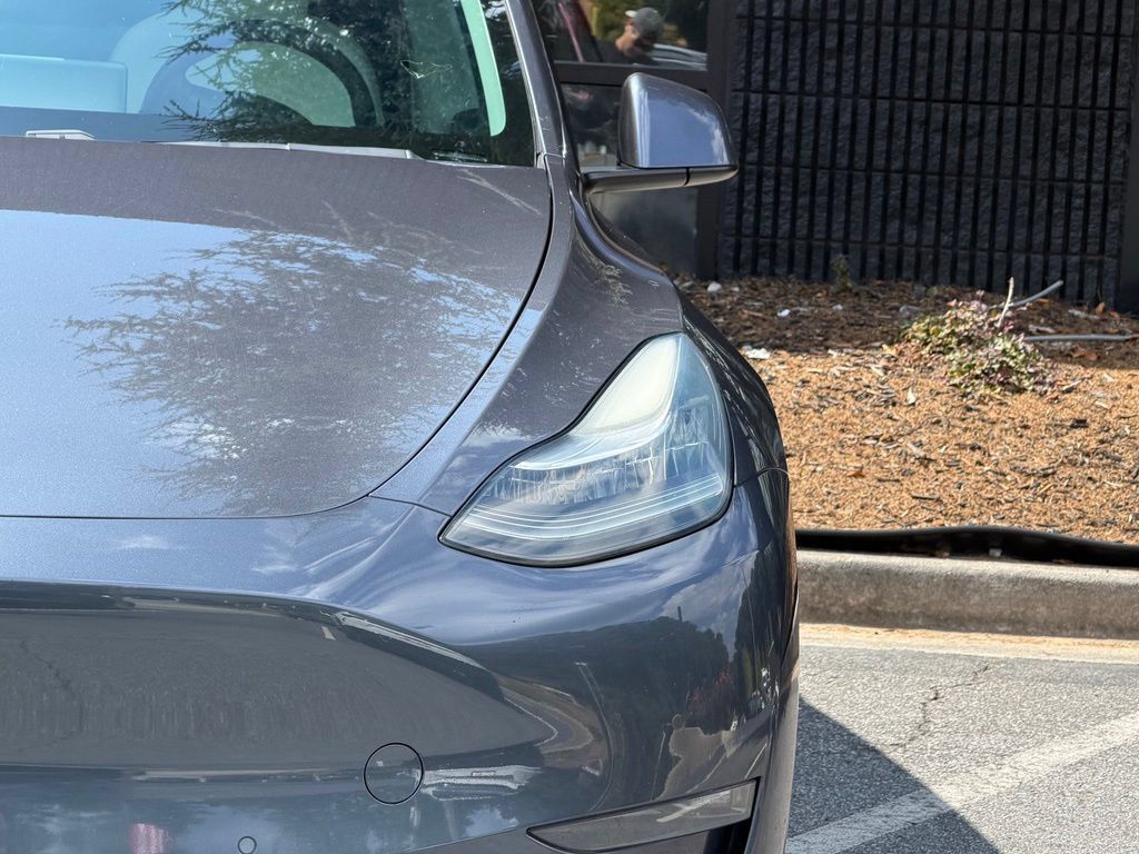 Used 2020 Tesla Model Y Long Range AWD/4WD image 5