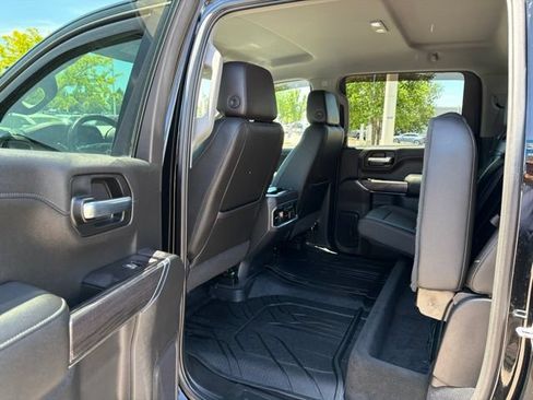 Used 2019 Chevrolet Silverado 1500 LTZ AWD/4WD image 18