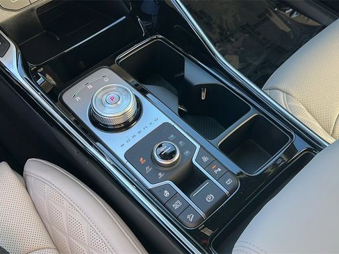 New 2026 Kia Sorento SX Prestige image 13