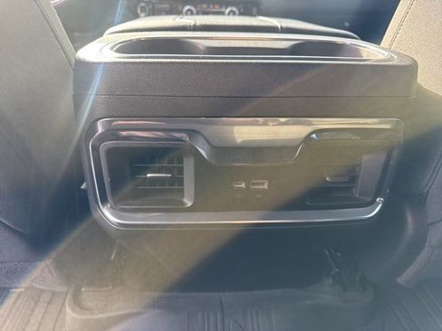 Used 2023 GMC Sierra 1500 Elevation image 22