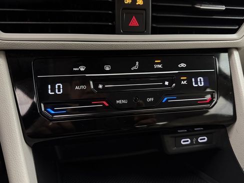 Used 2025 Volkswagen Jetta S image 24