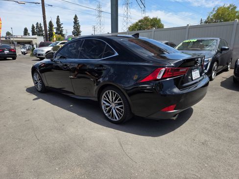 Used 2015 Lexus IS 250 w/ Navigation System Package RWD image 2