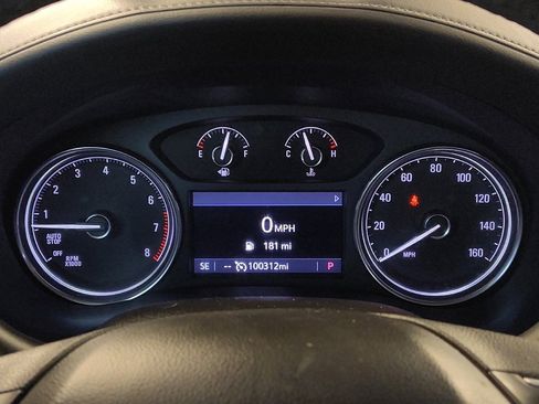 Used 2020 Buick Enclave Essence FWD image 23