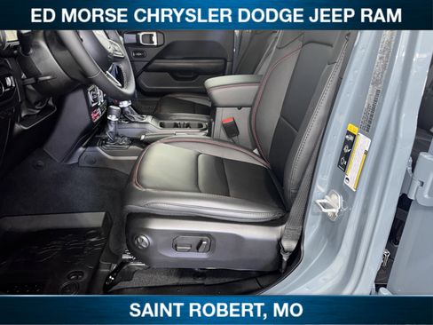 New 2026 Jeep Wrangler Unlimited Rubicon AWD/4WD image 23
