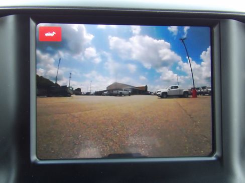 Used 2024 RAM 5500 Tradesman w/ Chrome Appearance Group AWD/4WD image 24
