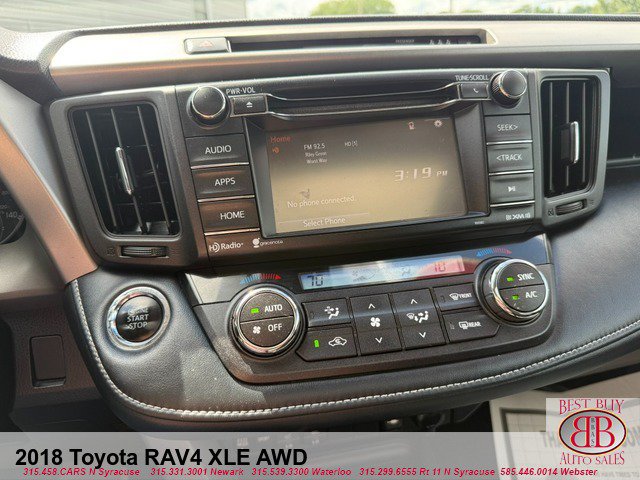 Used 2018 Toyota RAV4 XLE AWD/4WD image 15