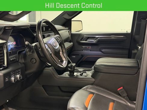 Certified 2024 GMC Sierra 1500 AT4 w/ Technology Package AWD/4WD image 30