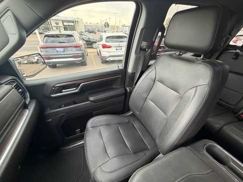 Used 2023 GMC Sierra 1500 SLT w/ SLT Premium Plus Package image 24