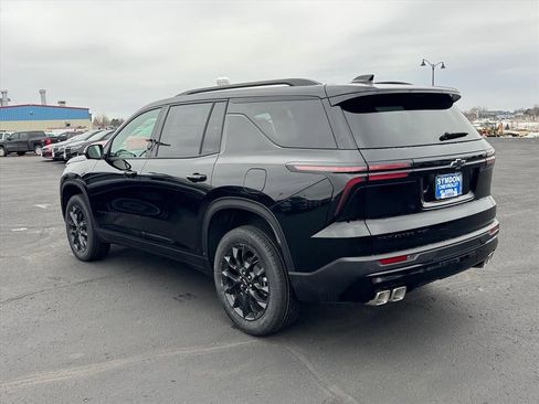 New 2026 Chevrolet Traverse LT w/ Midnight/Sport Edition image 2