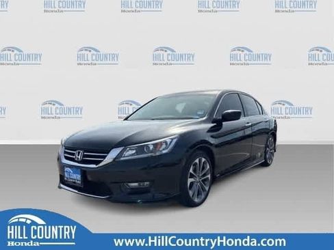 Used 2013 Honda Accord Sport image 2