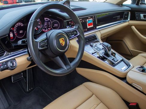 Used 2022 Porsche Panamera 4S AWD/4WD image 11