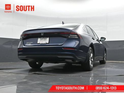 Used 2024 Honda Accord EX image 37