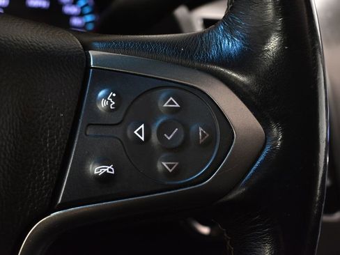 Used 2019 Chevrolet Tahoe LT image 18