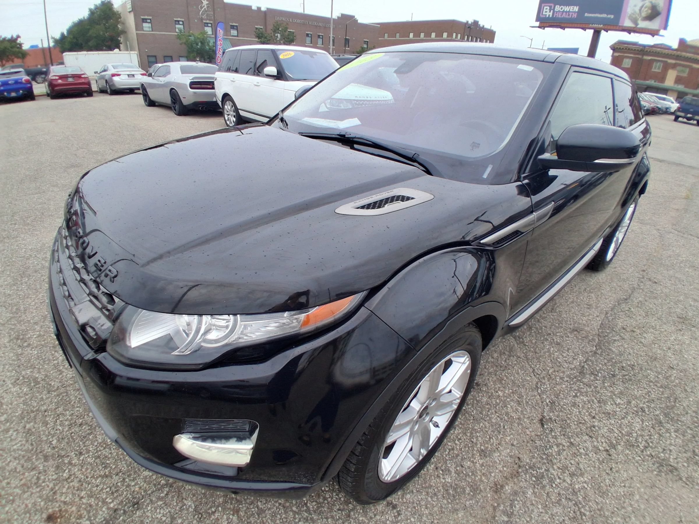 Used 2013 Land Rover Range Rover Evoque Pure Premium AWD/4WD image 2