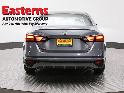 Used 2023 Nissan Altima 2.5 S image 6