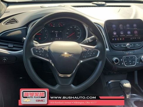 Used 2023 Chevrolet Malibu LT image 20