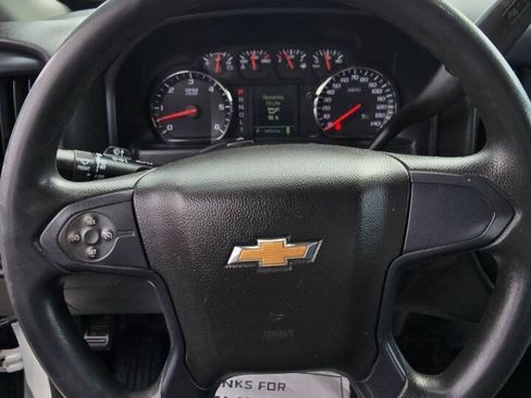 Used 2019 Chevrolet Silverado 2500 W/T AWD/4WD image 12
