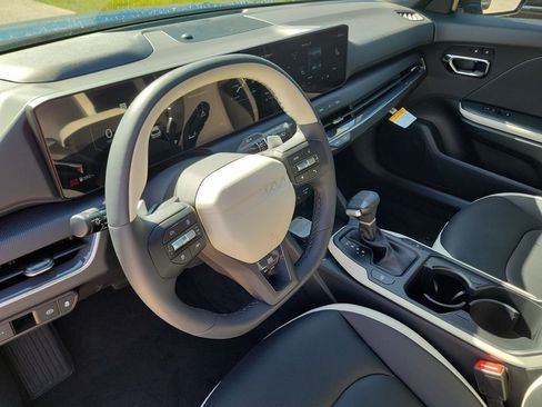 New 2026 Kia K4 EX w/ GT-Line Premium Package FWD image 23