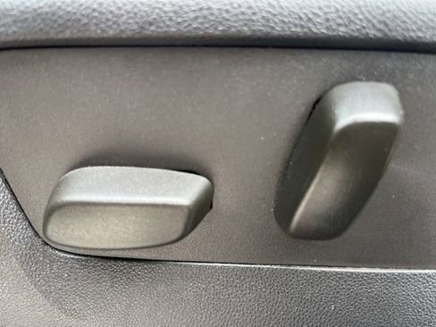 Used 2022 Chevrolet Silverado 1500 Custom w/ LPO, Dark Essentials Package image 10