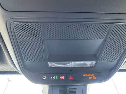 Certified 2025 Chevrolet Equinox LT w/ Convenience Package II image 16