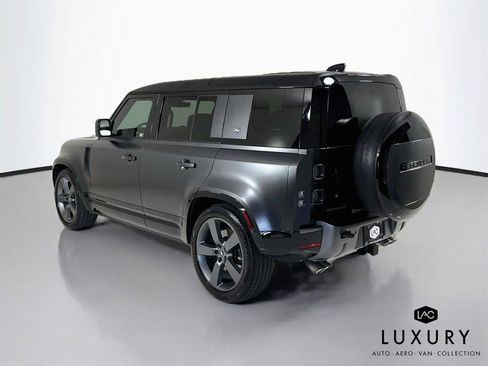 Used 2024 Land Rover Defender 110 Carpathian Edition AWD/4WD image 8