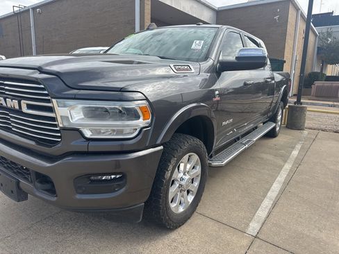 Used 2022 RAM 2500 Laramie image 1