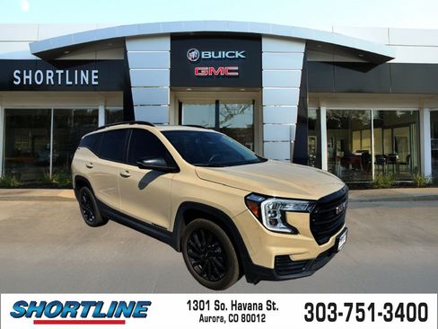 Used 2023 GMC Terrain SLE w/ Driver Convenience Package AWD/4WD image 1