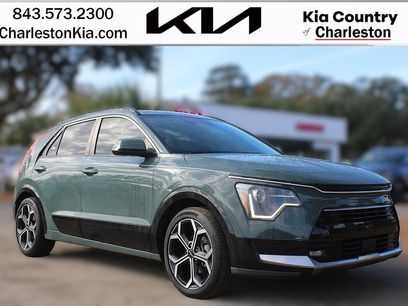 Used 2023 Kia Niro EX Touring