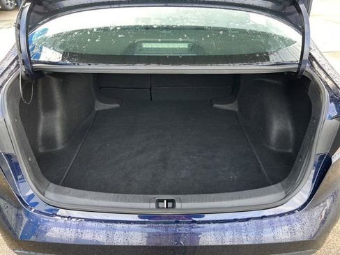 Used 2023 Toyota Corolla LE image 44