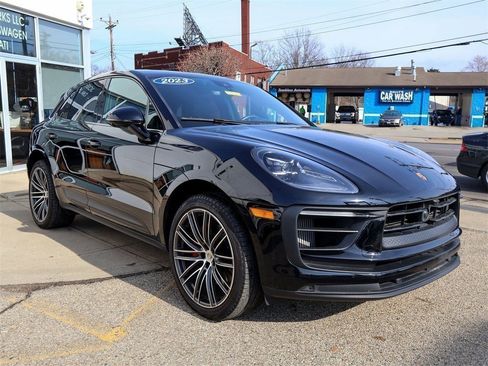 Used 2023 Porsche Macan S image 7