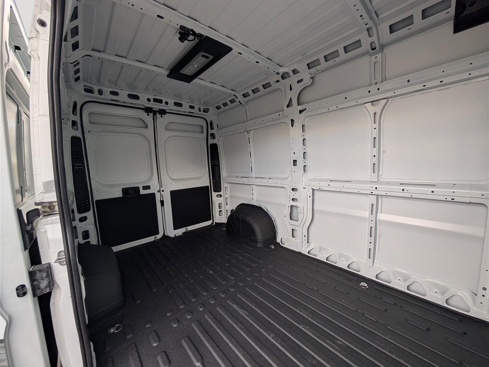 New 2026 RAM ProMaster 1500 w/ Premium Convenience Group FWD image 8