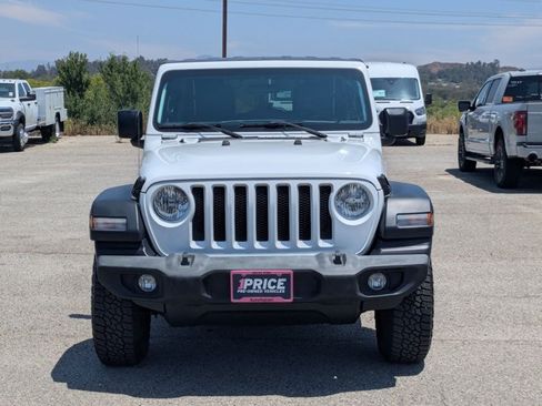 Used 2018 Jeep Wrangler Unlimited Sport S AWD/4WD image 2
