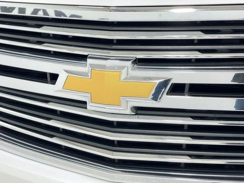 Used 2018 Chevrolet Tahoe Premier w/ Max Trailering Package image 41