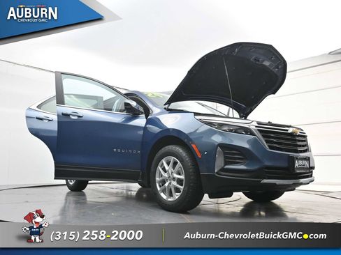 Used 2024 Chevrolet Equinox LT AWD/4WD image 35