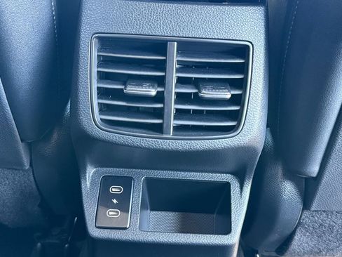 Certified 2025 Kia Seltos EX w/ EX Sunroof Package image 29