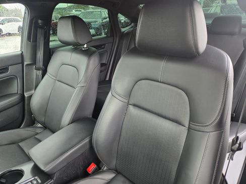 Certified 2025 Honda Civic Sport image 13