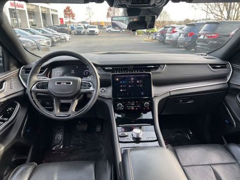 Used 2021 Jeep Grand Cherokee L Overland w/ Advanced Protech Group III image 13