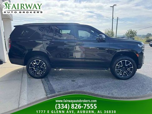 Used 2021 Chevrolet Tahoe RST w/ Luxury Package image 5