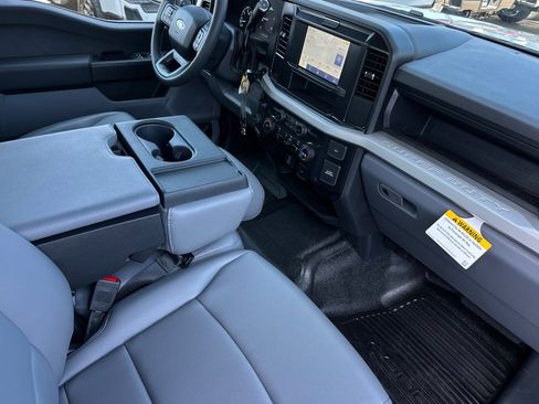 New 2026 Ford F250 XL w/ XL Chrome Package RWD image 14
