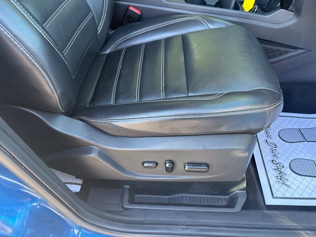 Used 2019 Ford Escape Titanium FWD image 16